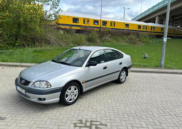 białystok Toyota Avensis cena 5299 przebieg: 314641, rok produkcji 2002 z Białystok